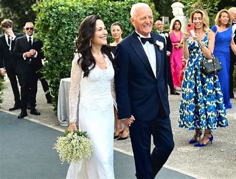 versace matrimonio|Matrimonio Santo Versace: foto, dettagli e i vip presenti al Sì a .